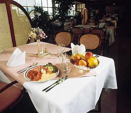 호텔 Ensana Thermal 4*