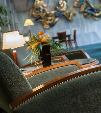 Ensana Thermal 4* ヘーヴィーズ