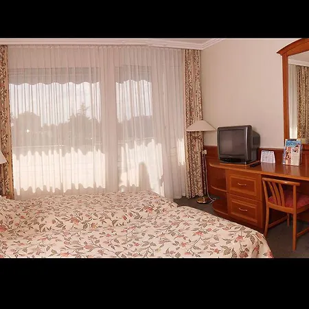 Ensana Thermal מלון 4*